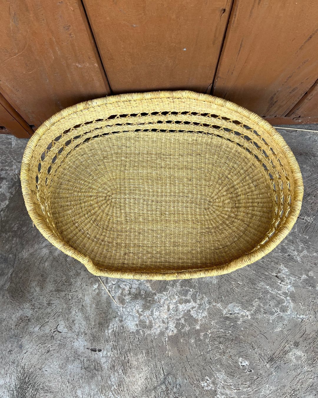 Natural artisan dog basket for small dogs
