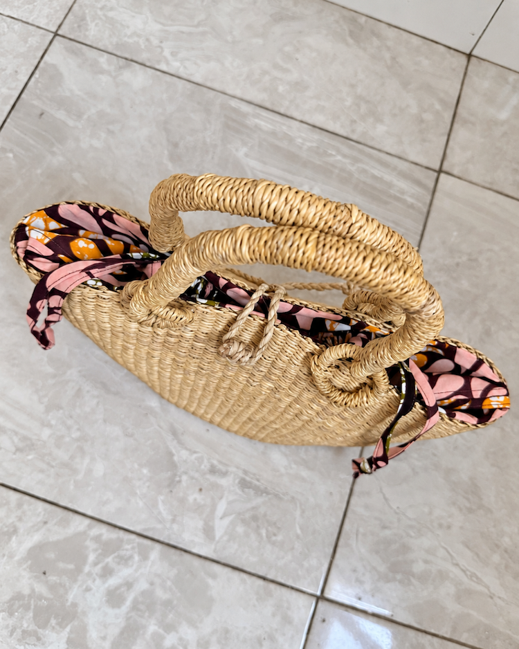 Top view of the handwoven straw handbag