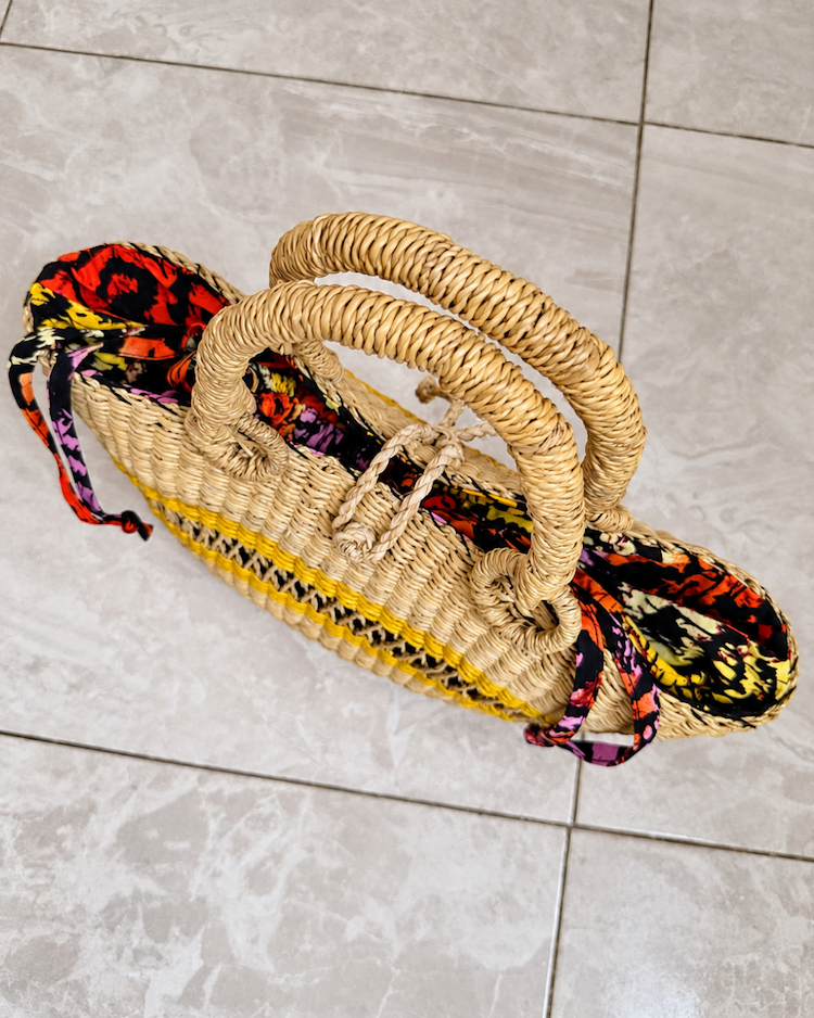 Top view of the handwoven straw handbag