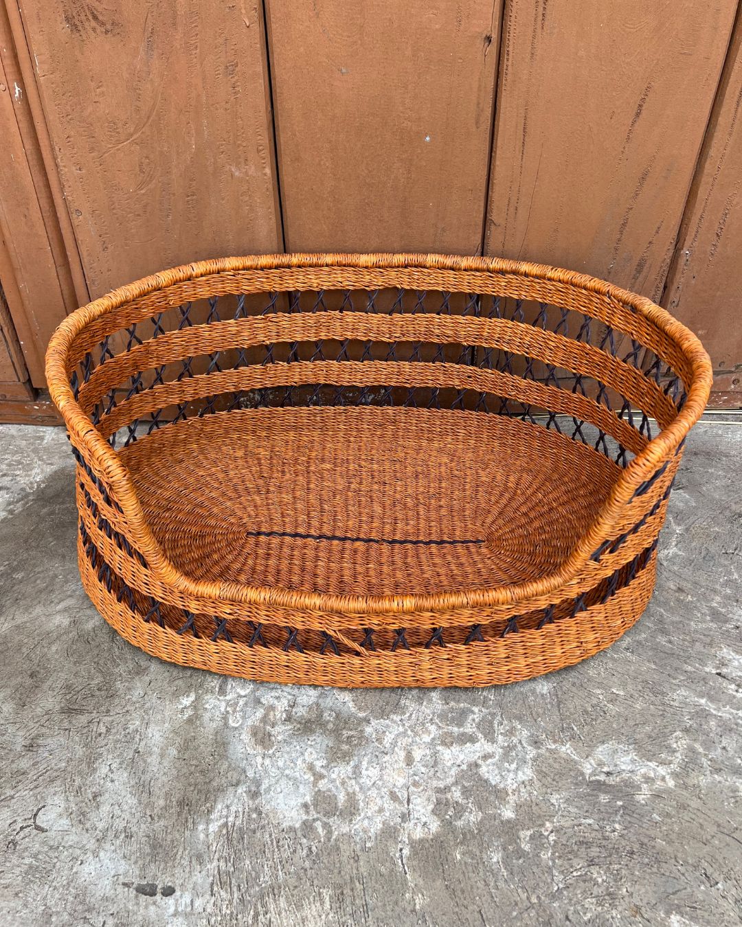 Natural artisan dog basket for small dogs